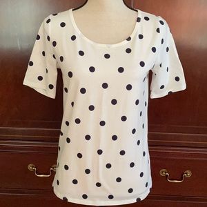 Super cute Loft polka dot tee